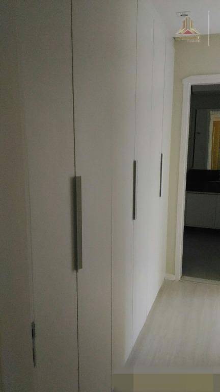 Apartamento à venda com 3 quartos, 121m² - Foto 26