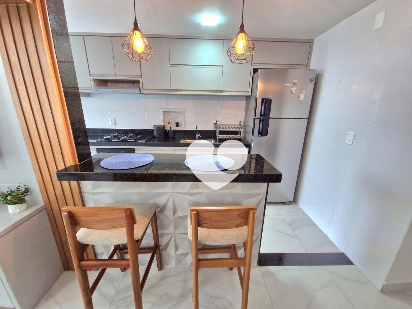 Apartamento à venda com 3 quartos, 99m² - Foto 4