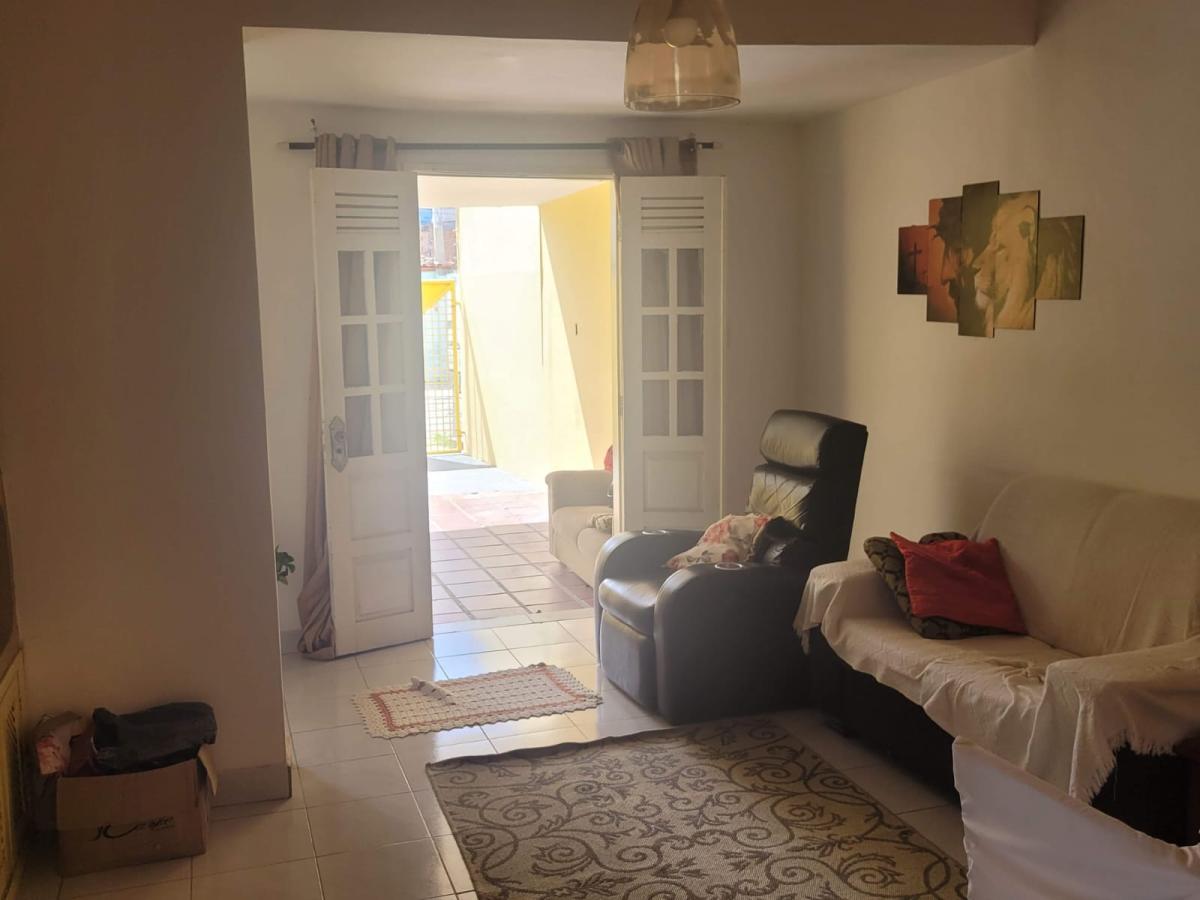 Casa à venda com 2 quartos, 280m² - Foto 12