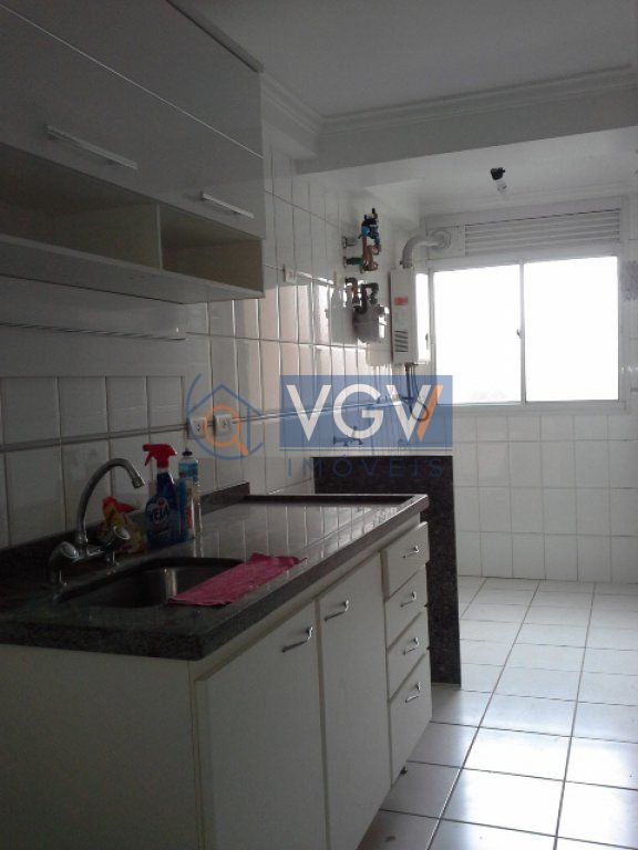 Apartamento para alugar com 3 quartos, 70m² - Foto 7