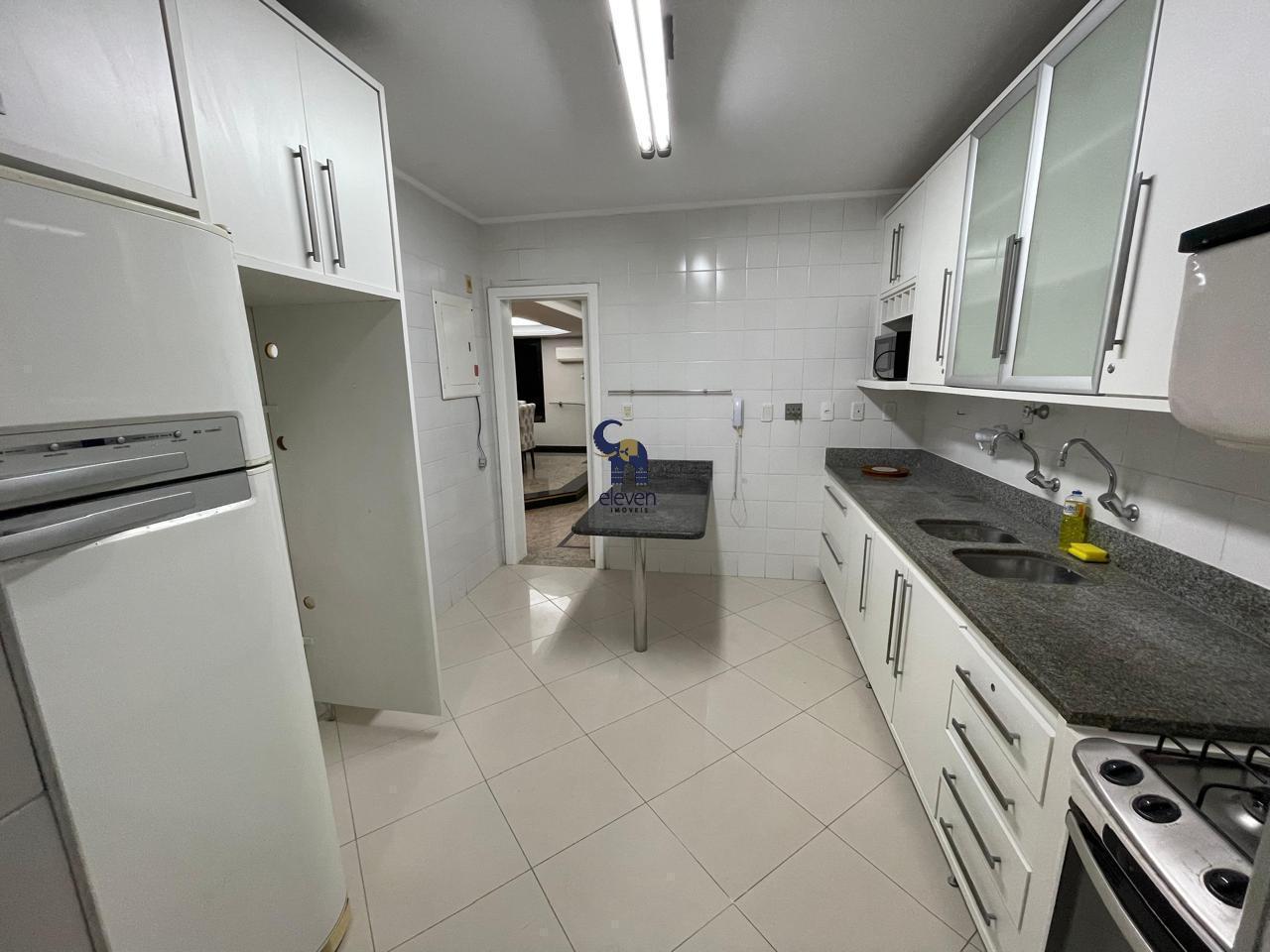 Apartamento para alugar com 4 quartos, 145m² - Foto 22