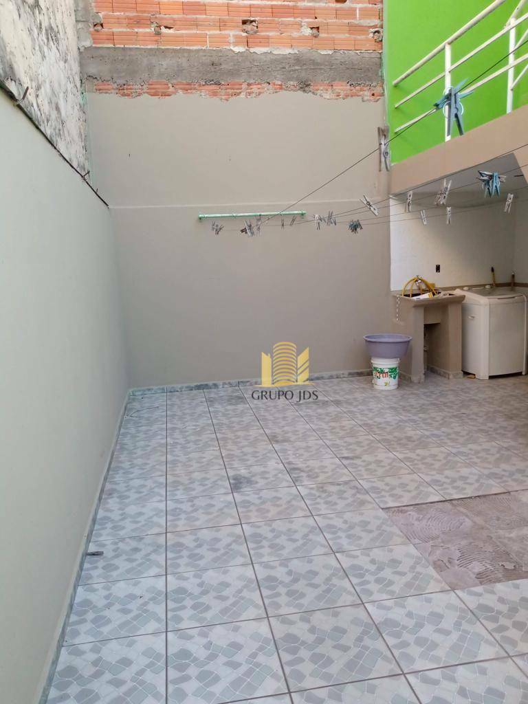 Sobrado à venda com 2 quartos, 125m² - Foto 12