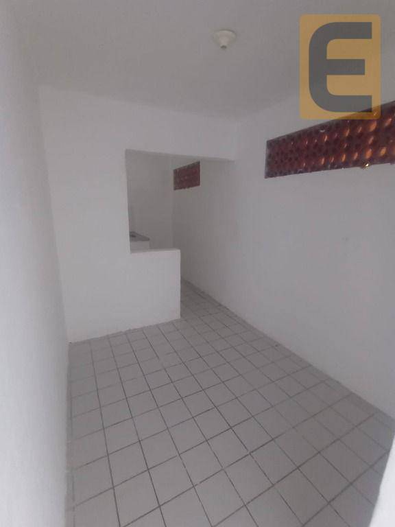 Apartamento para alugar com 2 quartos, 55m² - Foto 9