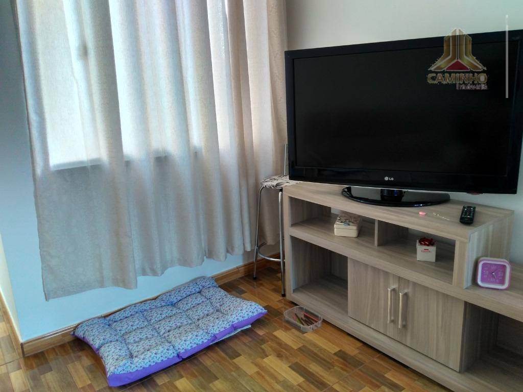 Apartamento à venda com 1 quarto, 40m² - Foto 2