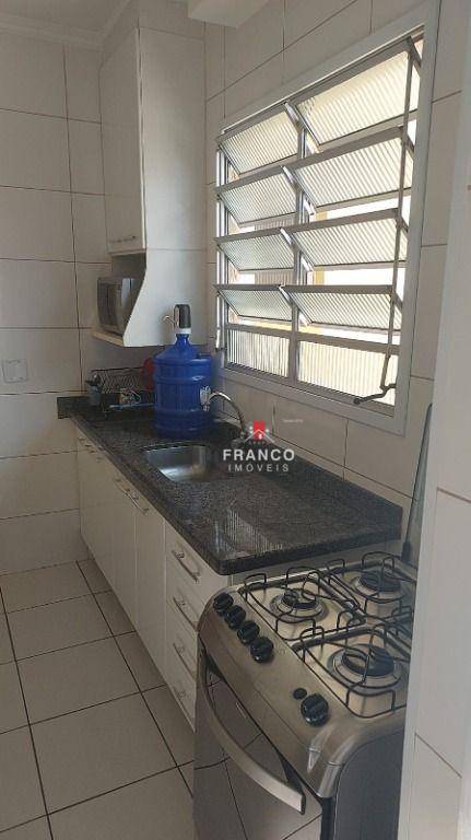 Apartamento à venda com 2 quartos, 64m² - Foto 10