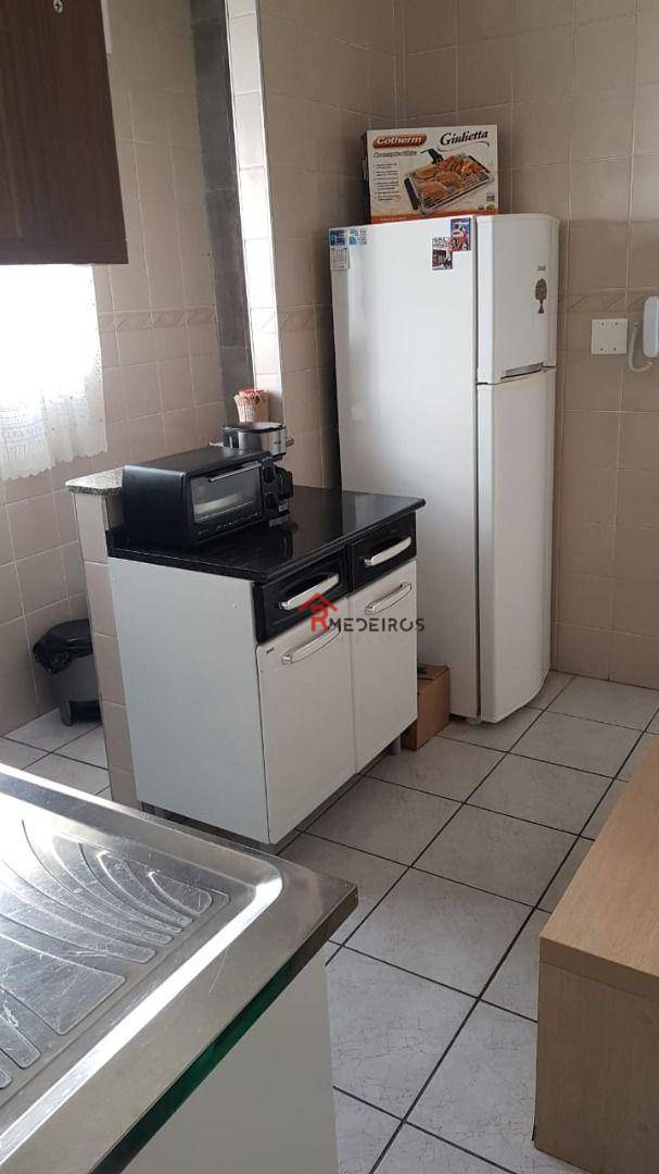 Apartamento à venda com 1 quarto, 48m² - Foto 4