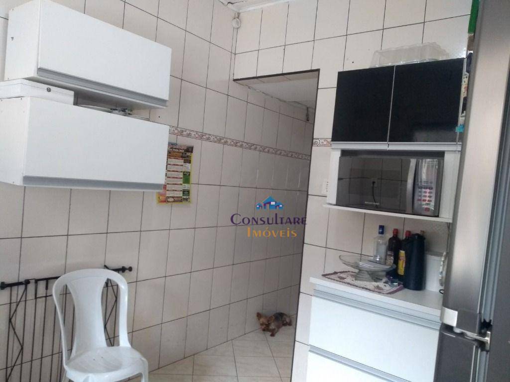 Casa à venda com 2 quartos, 80m² - Foto 14