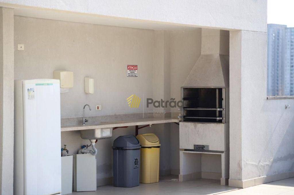 Apartamento à venda com 2 quartos, 56m² - Foto 11