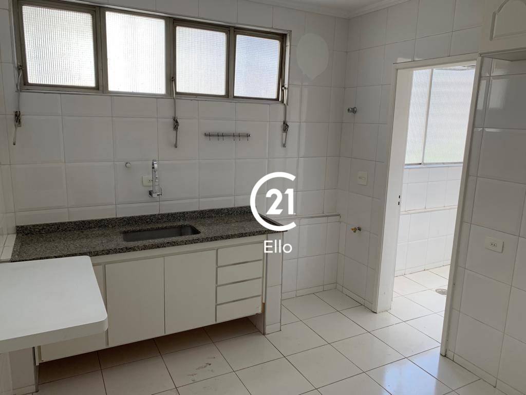 Apartamento à venda com 3 quartos, 110m² - Foto 15