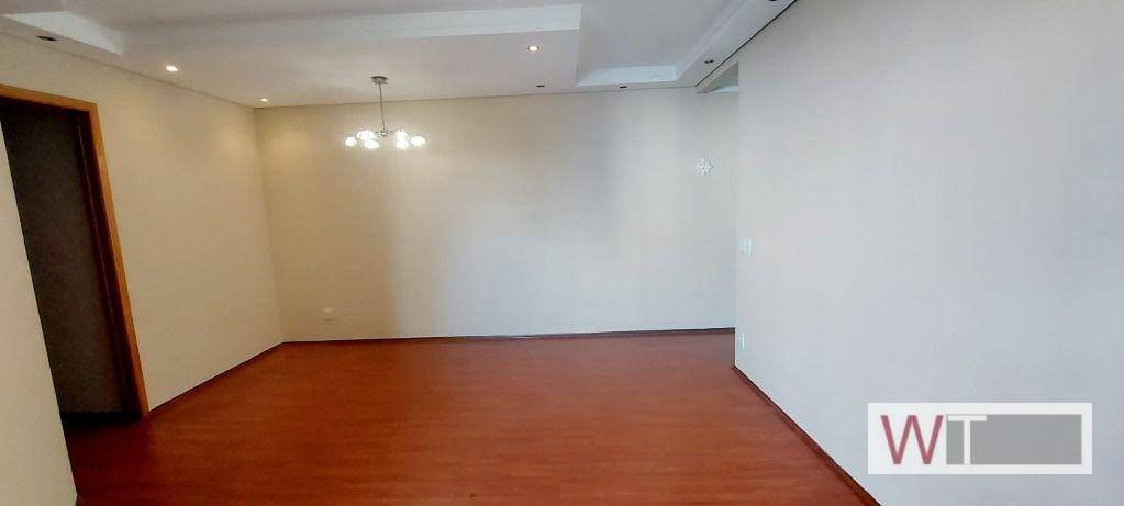 Apartamento para alugar com 3 quartos, 75m² - Foto 5