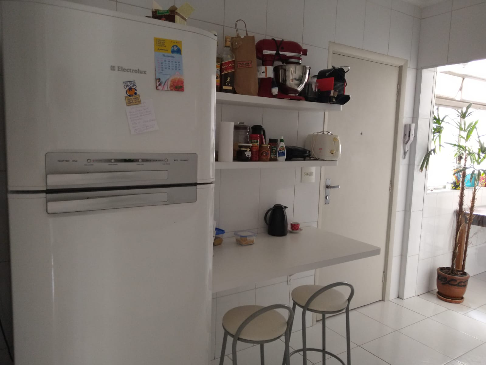 Apartamento à venda com 2 quartos, 95m² - Foto 7