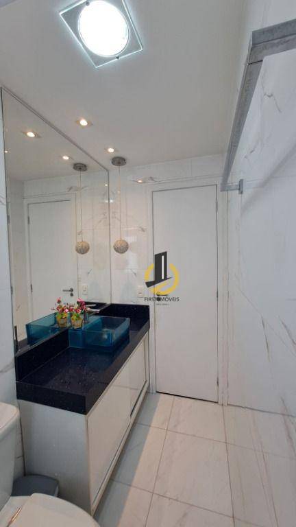 Apartamento à venda com 3 quartos, 123m² - Foto 19