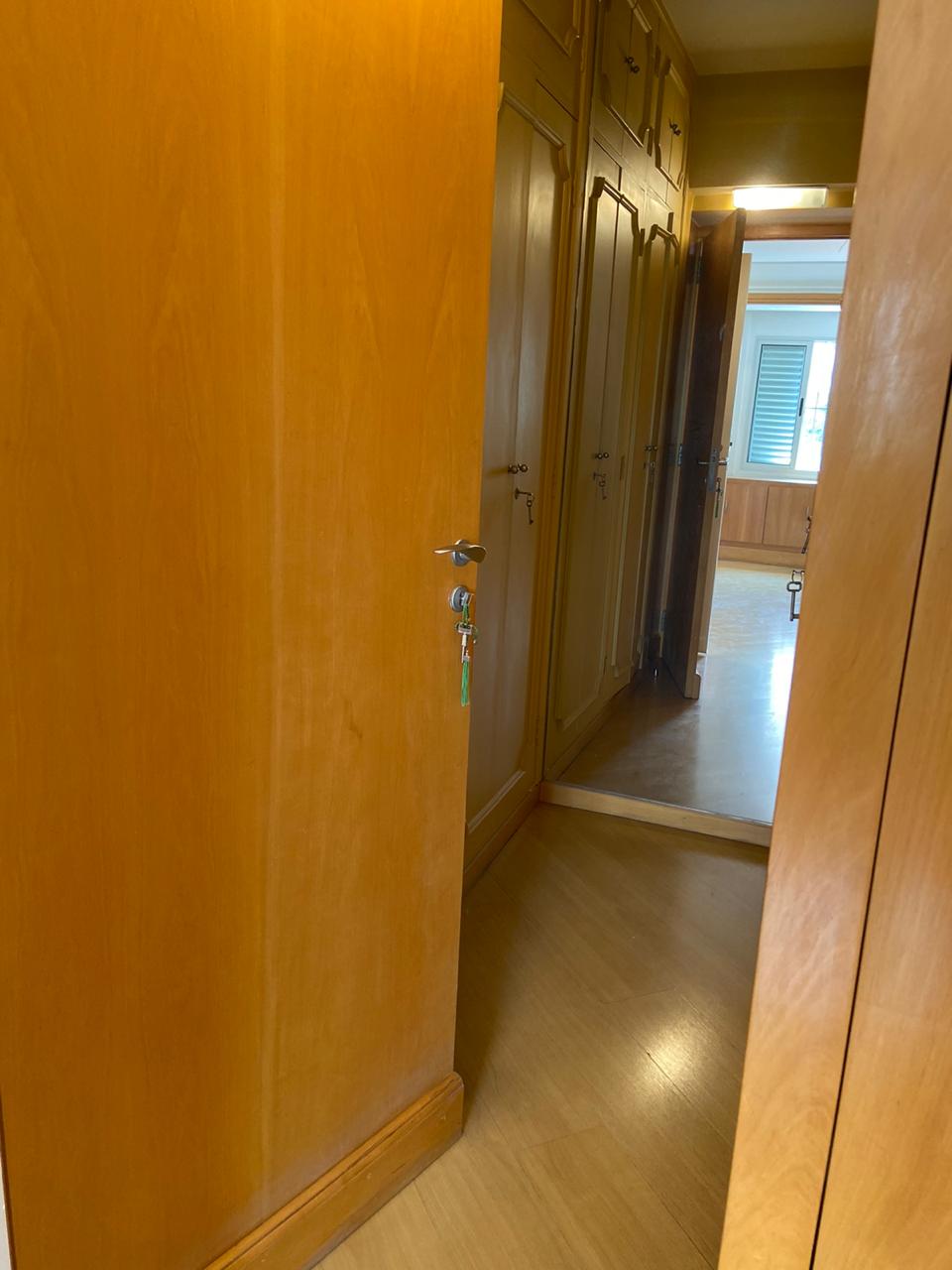 Apartamento à venda com 3 quartos, 188m² - Foto 6