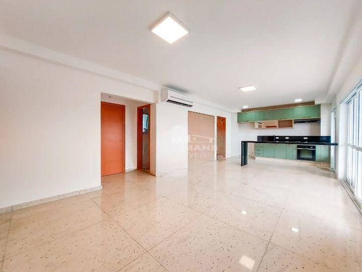 Apartamento para alugar com 3 quartos, 140m² - Foto 1