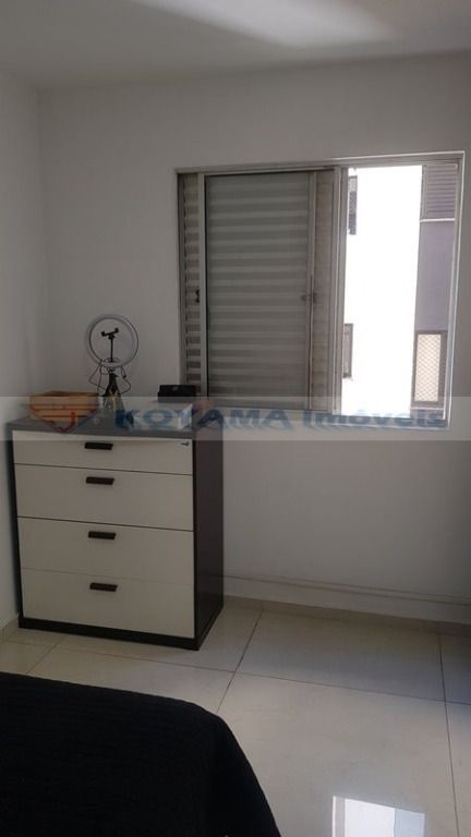 Apartamento à venda com 2 quartos, 68m² - Foto 21