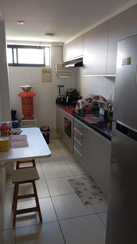 Apartamento à venda com 2 quartos, 62m² - Foto 4