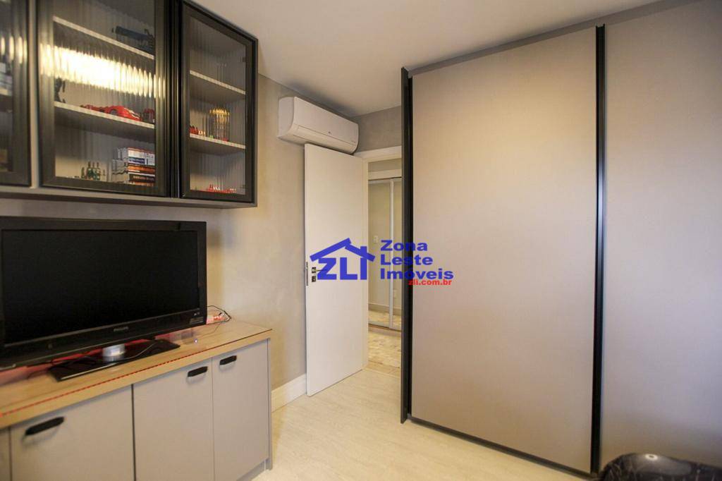 Apartamento à venda com 4 quartos, 320m² - Foto 32