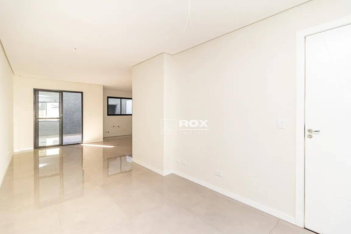 Sobrado à venda com 3 quartos, 135m² - Foto 2