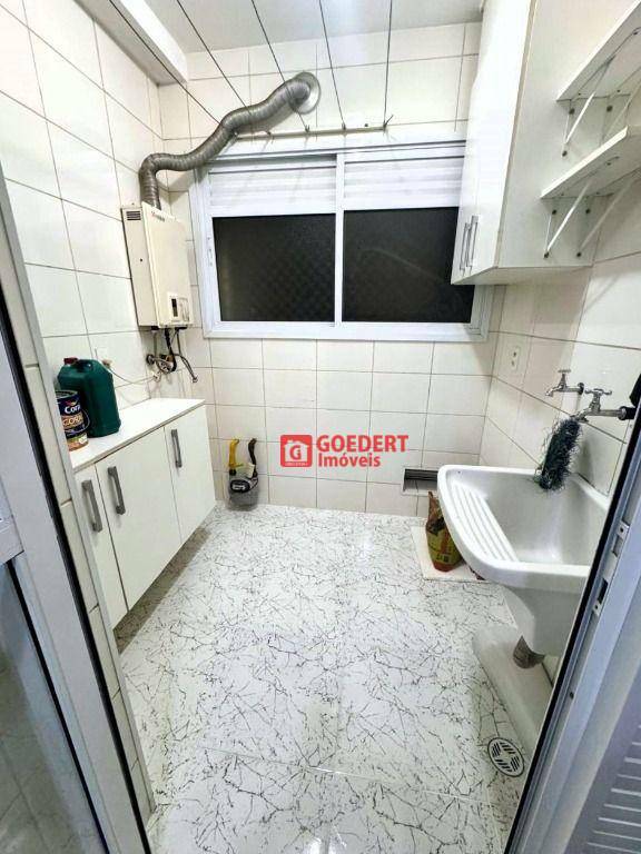 Apartamento à venda com 2 quartos, 57m² - Foto 5