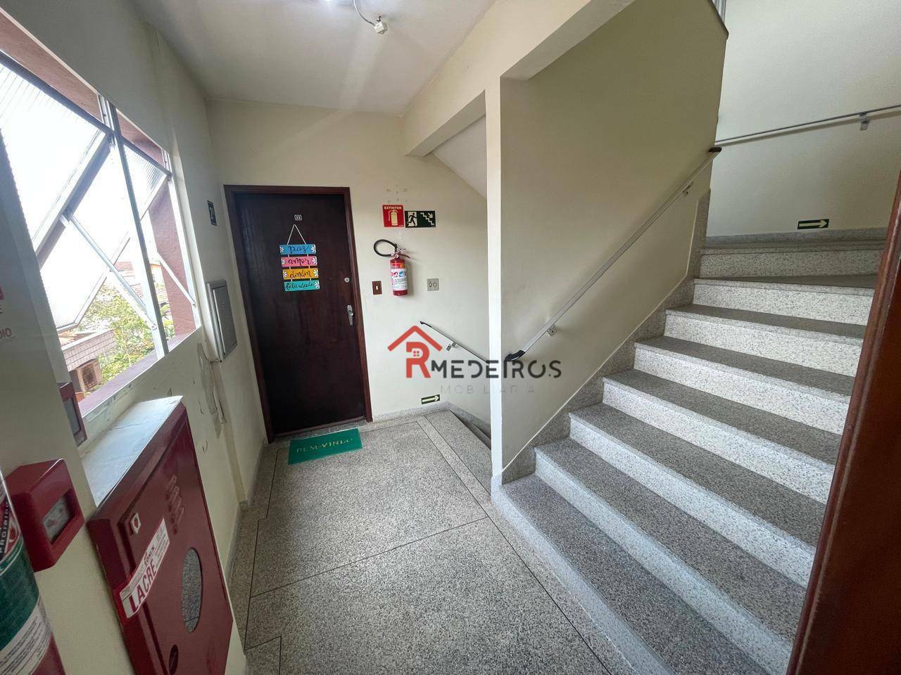 Apartamento à venda com 2 quartos, 70m² - Foto 16