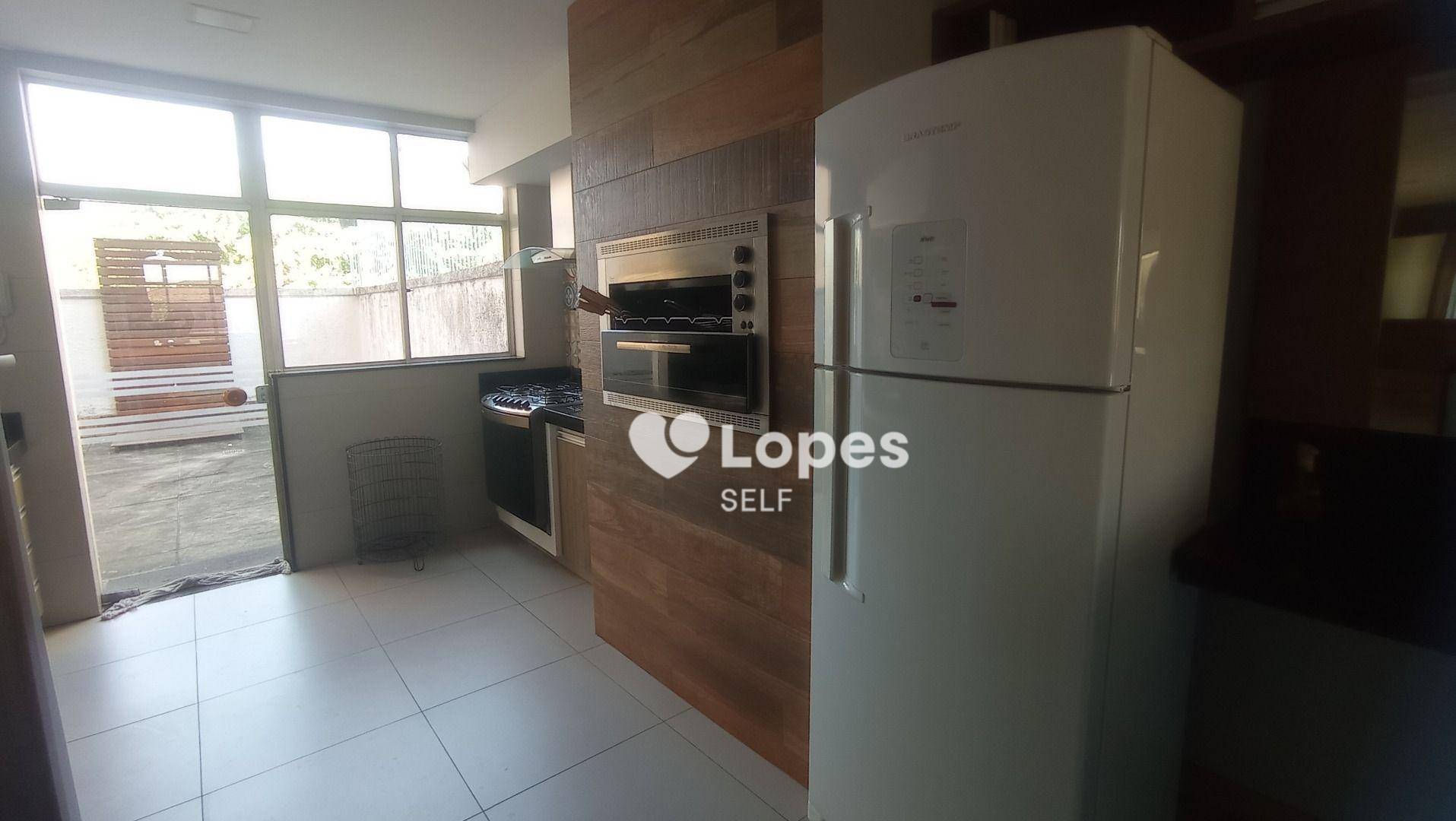 Apartamento à venda com 1 quarto, 68m² - Foto 16