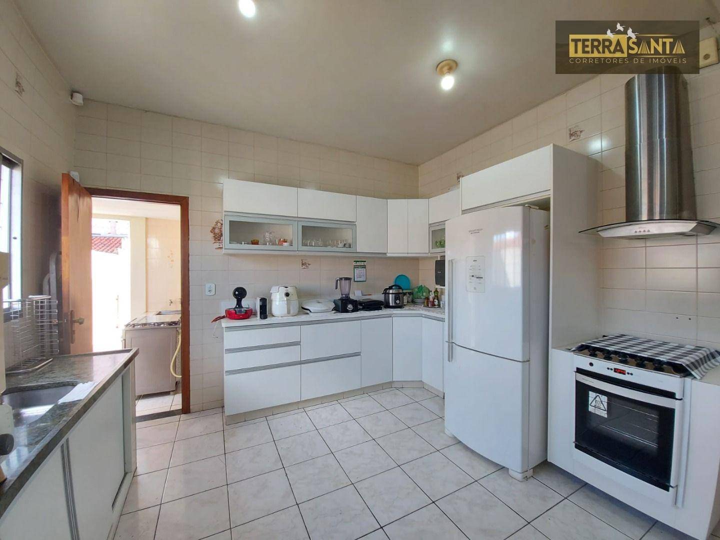 Casa à venda com 5 quartos, 297m² - Foto 12