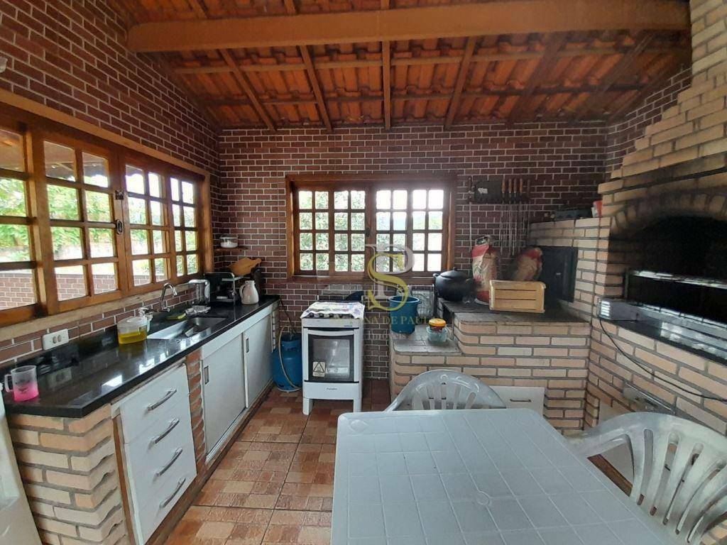 Chácara à venda com 3 quartos, 200m² - Foto 30