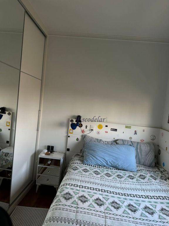 Apartamento à venda com 3 quartos, 141m² - Foto 6