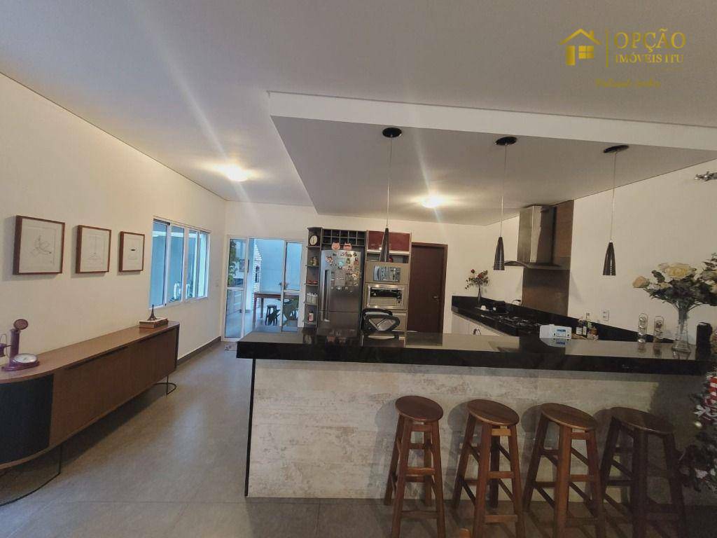 Casa à venda com 3 quartos, 205m² - Foto 12