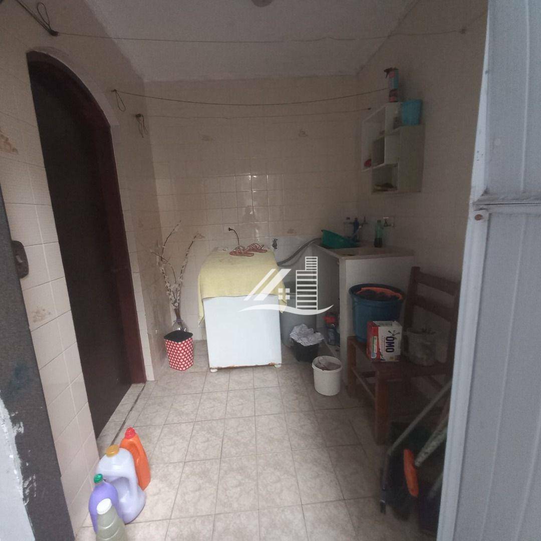 Sobrado à venda com 3 quartos, 173m² - Foto 24