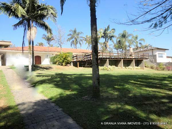 Casa à venda com 4 quartos, 420m² - Foto 1