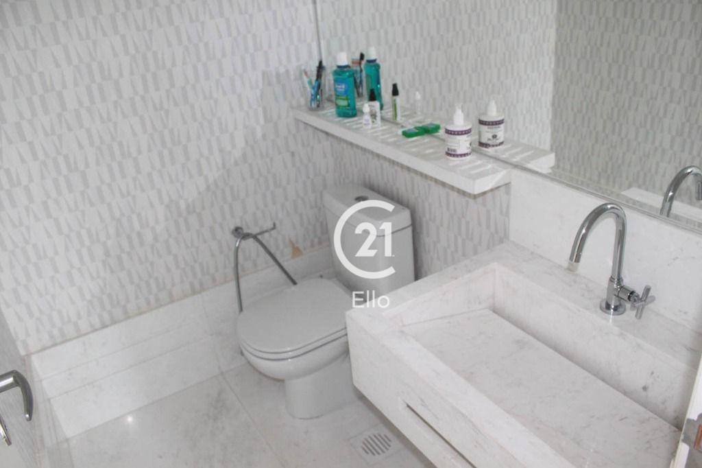 Apartamento para alugar com 2 quartos, 125m² - Foto 21