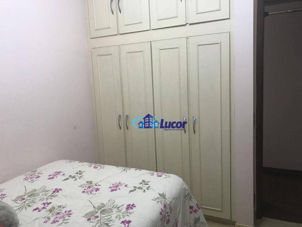 Apartamento à venda com 3 quartos, 76m² - Foto 12