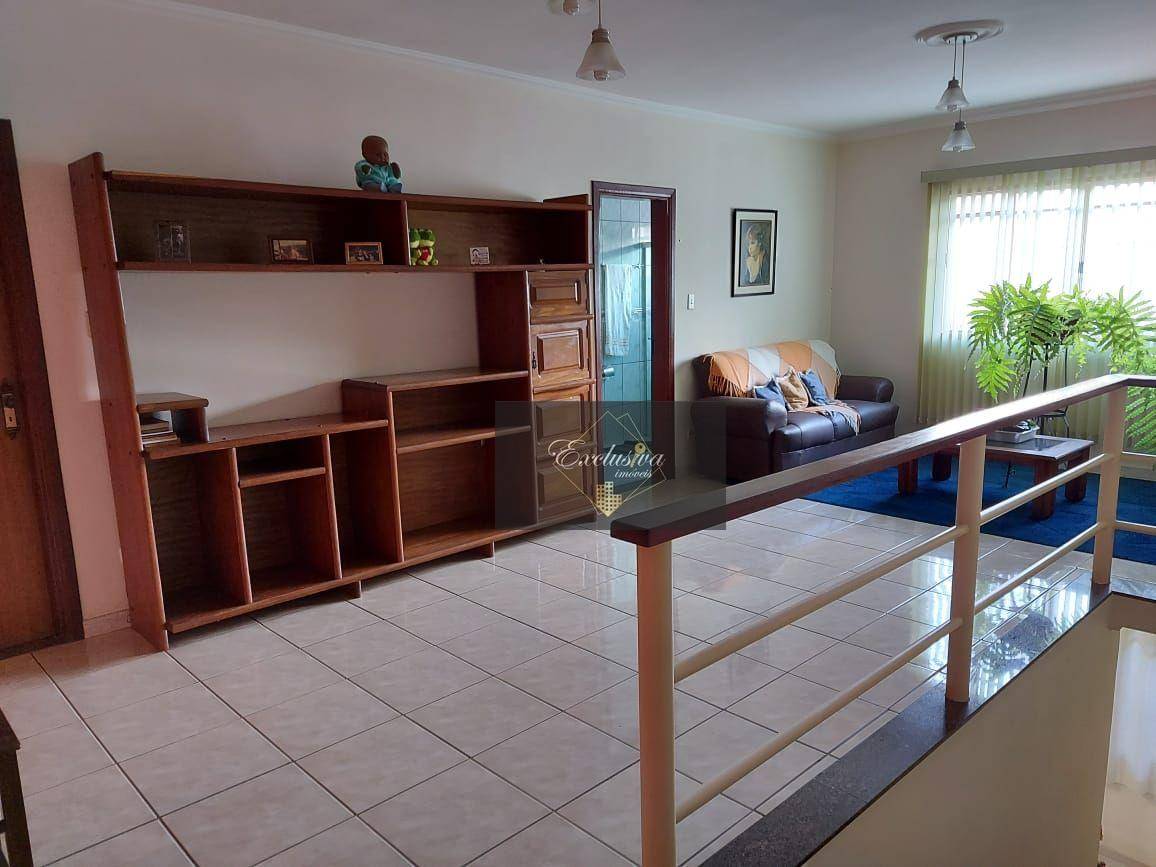 Casa à venda com 3 quartos, 200m² - Foto 10