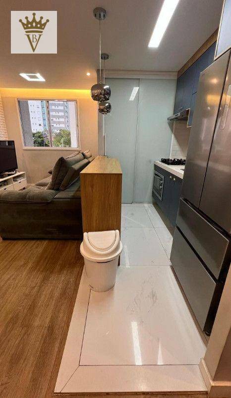 Apartamento à venda com 2 quartos, 45m² - Foto 10