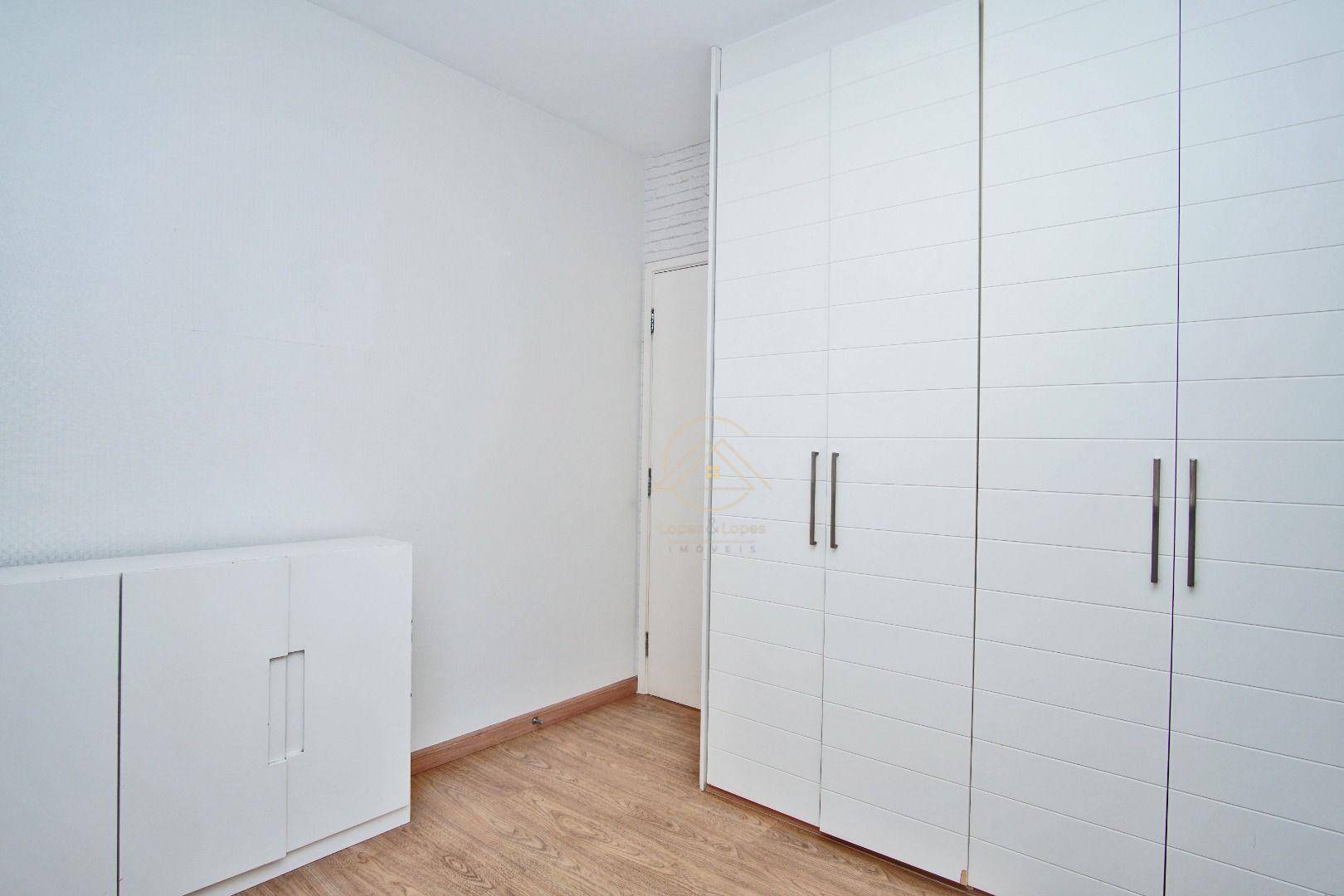 Apartamento à venda com 3 quartos, 184m² - Foto 25