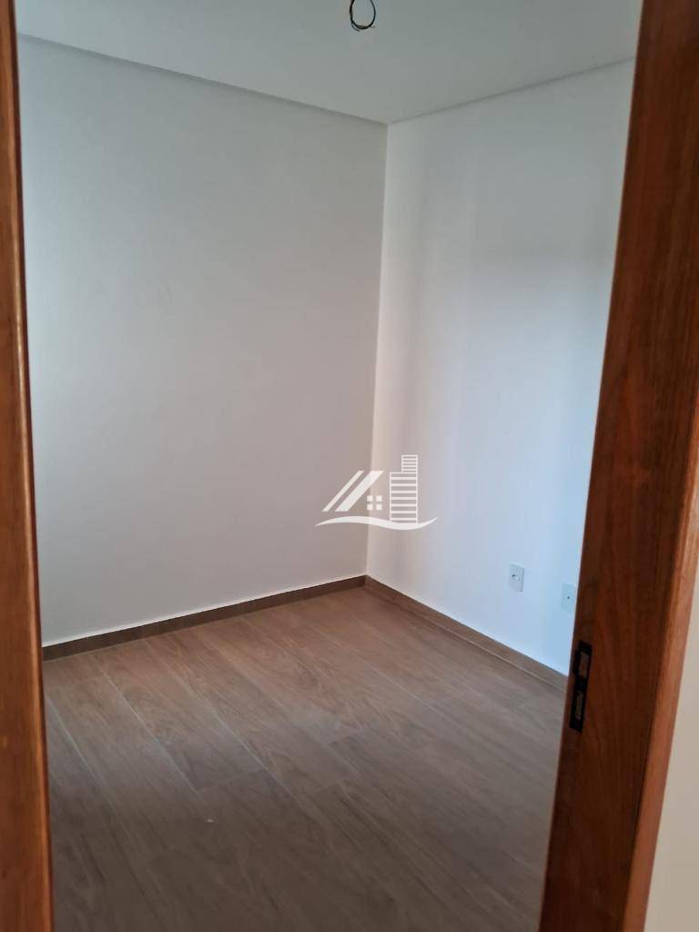 Apartamento à venda com 2 quartos, 50m² - Foto 15