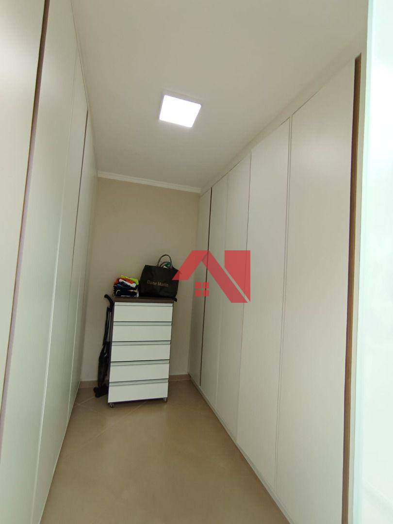 Casa à venda com 2 quartos, 180m² - Foto 16