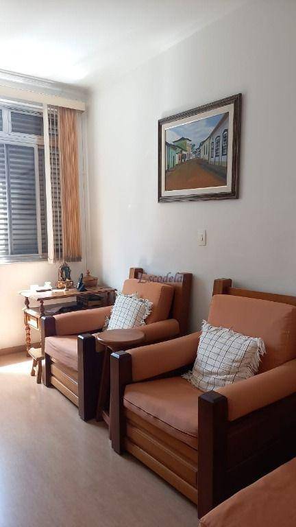 Apartamento à venda com 4 quartos, 215m² - Foto 27