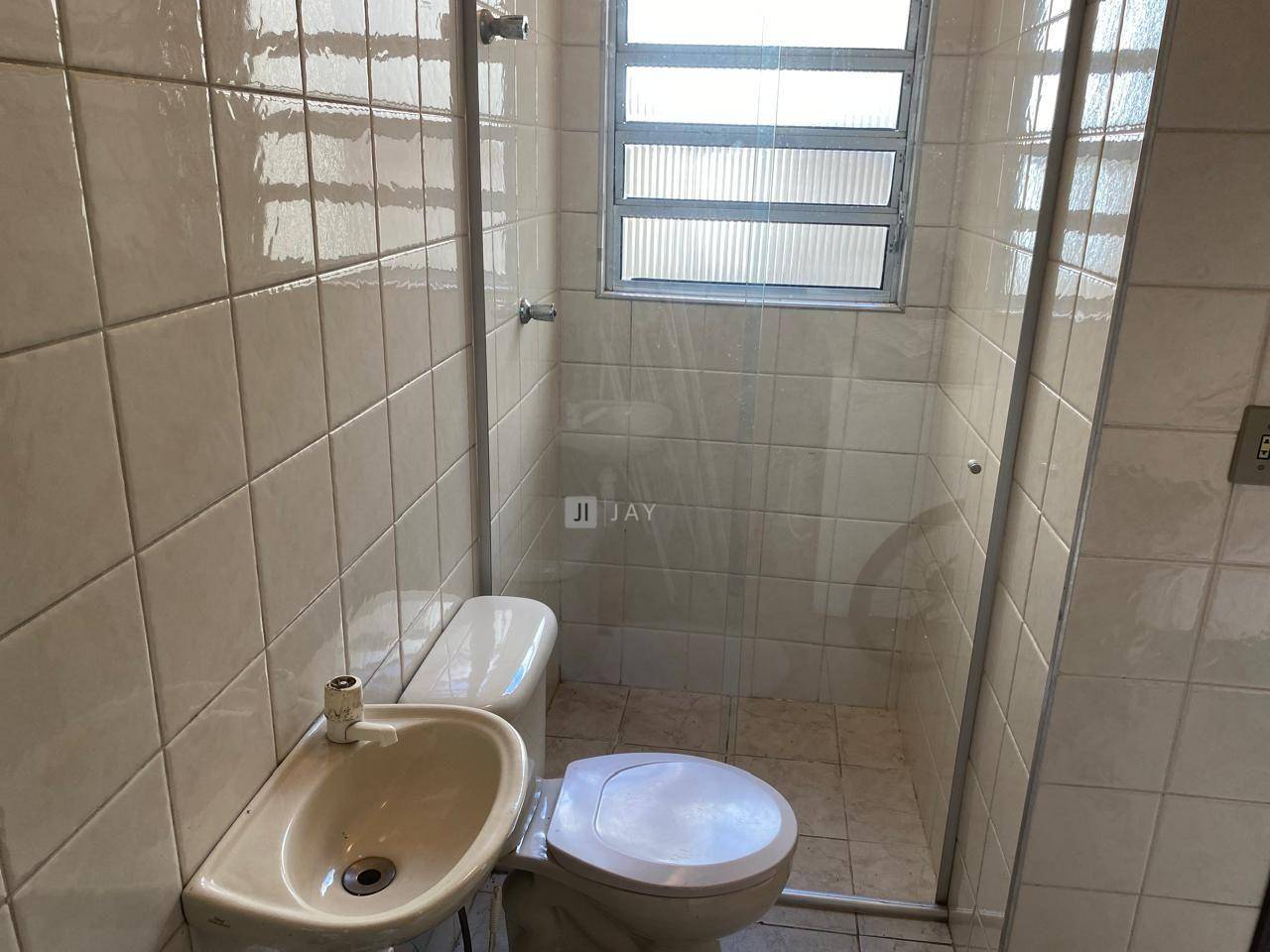 Sobrado à venda e aluguel com 3 quartos, 168m² - Foto 35