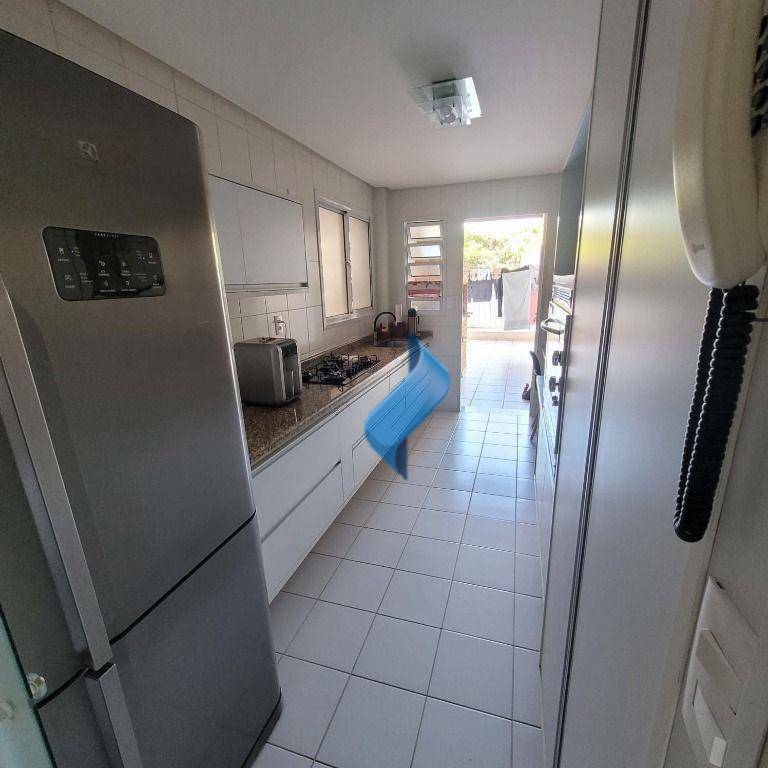 Apartamento à venda com 3 quartos, 110m² - Foto 4