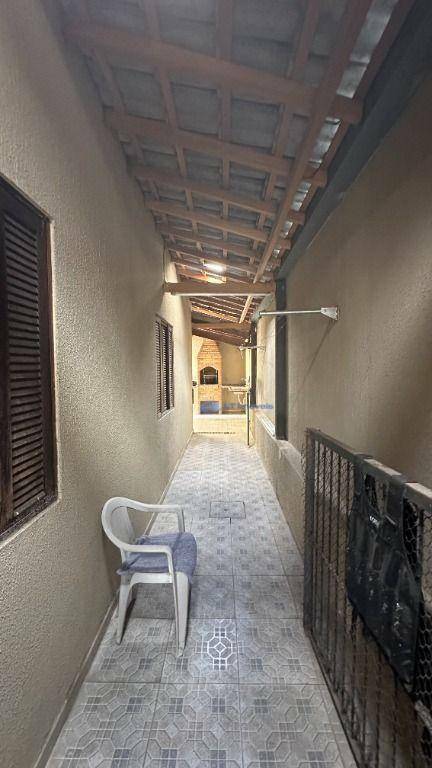 Casa à venda com 3 quartos, 125m² - Foto 7