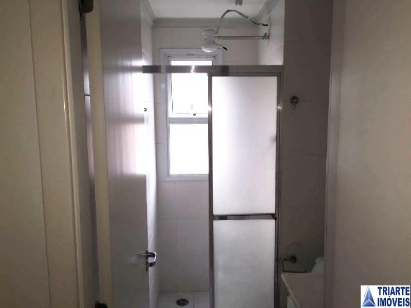 Apartamento à venda com 2 quartos, 68m² - Foto 9