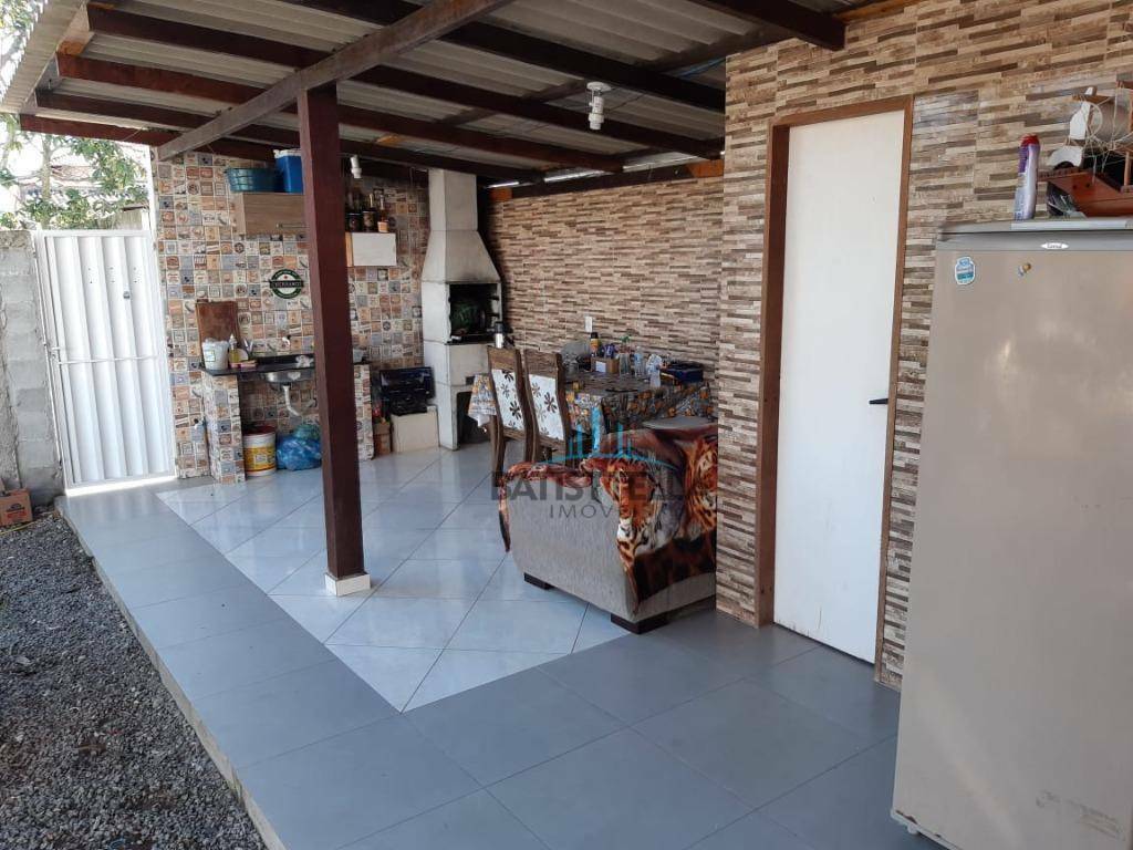 Casa à venda com 3 quartos, 84m² - Foto 11