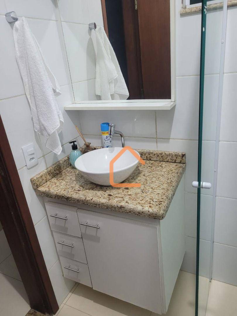 Apartamento à venda com 2 quartos, 75m² - Foto 10