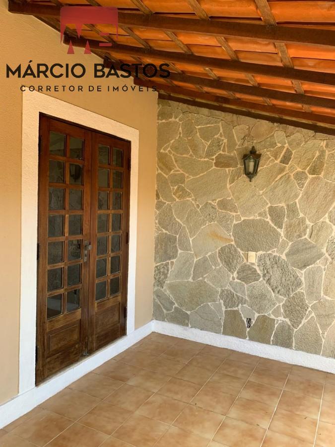 Sobrado à venda com 4 quartos, 450m² - Foto 2