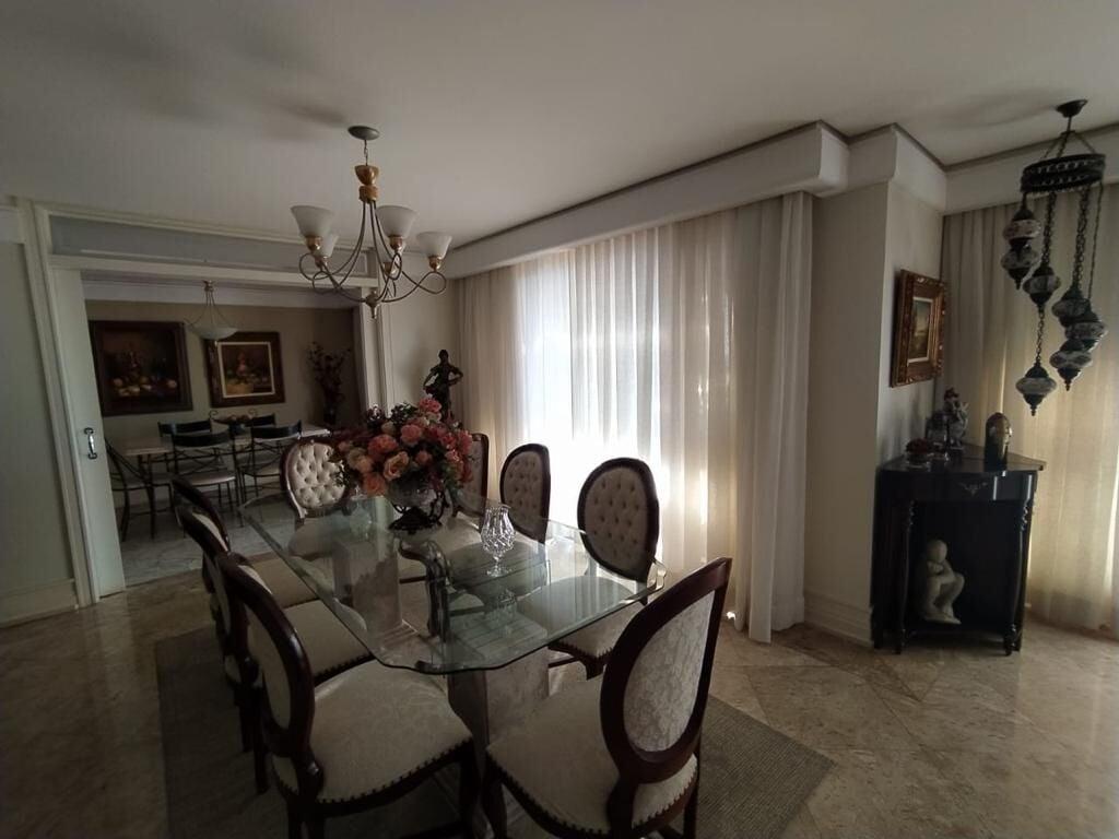 Apartamento à venda com 4 quartos, 250m² - Foto 19