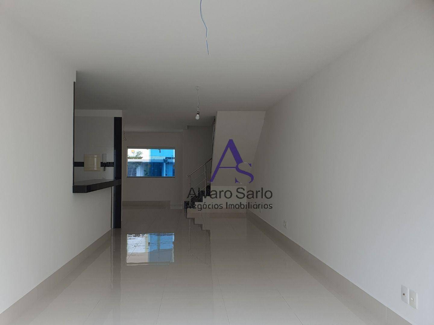 Casa de Condomínio à venda com 4 quartos, 200m² - Foto 5