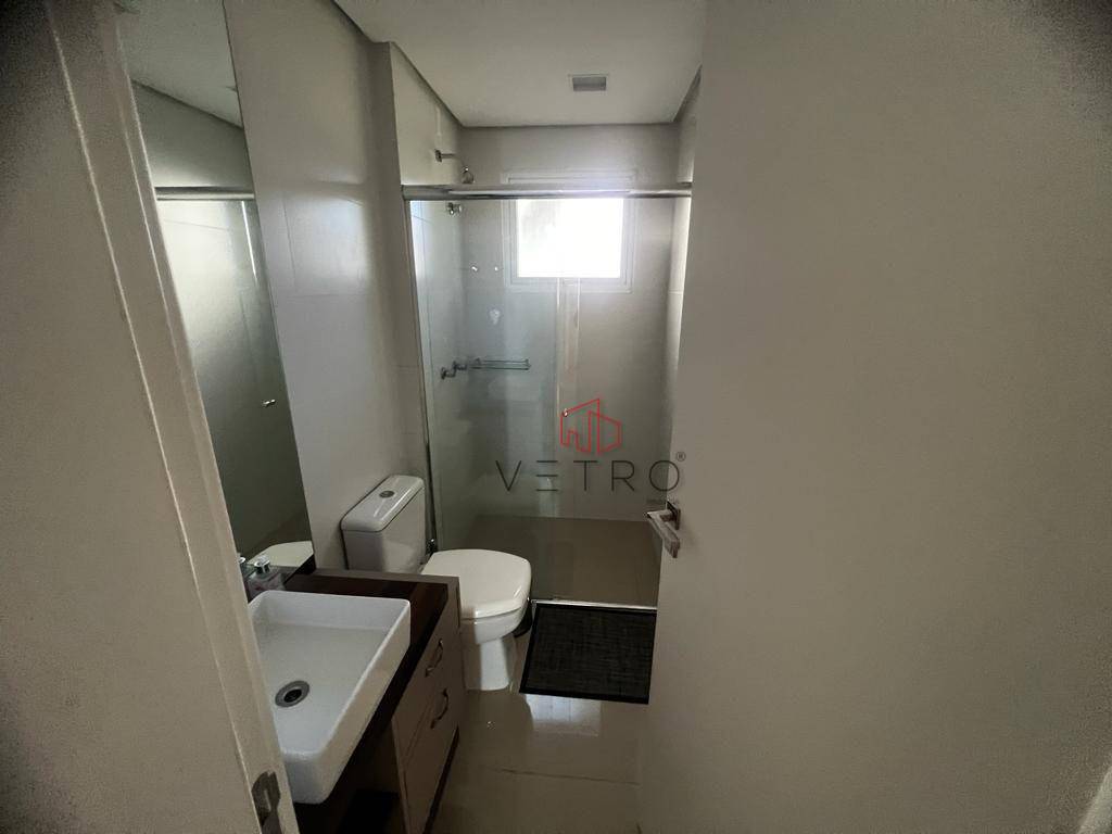 Apartamento à venda com 3 quartos, 105m² - Foto 11