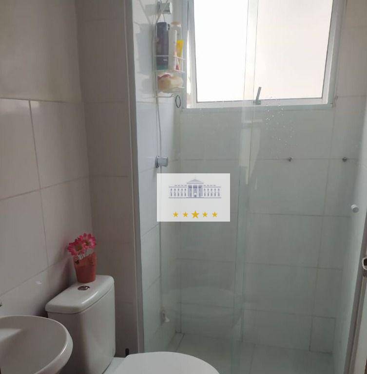 Apartamento à venda com 2 quartos, 40m² - Foto 2